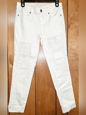American Eagle Outfitters Cream Eyelet Patchwork Skinny Jeans- Size US 4